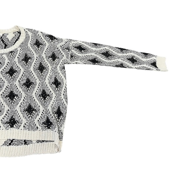 Ya Los Angeles Sparkle Sweater Medium White Black Sequins Cropped Boxy - Picture 4 of 8